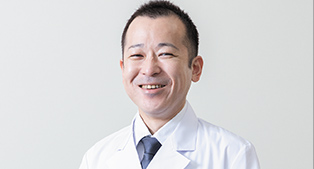 先輩社員